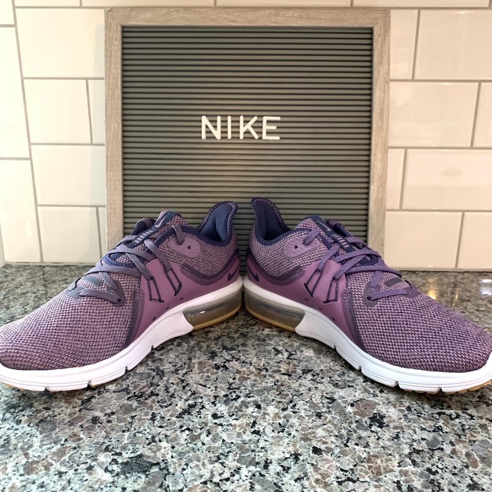 Nike Women’s Air Max Sequent 3 Violet Dust Size 7 - Picture 3 of 6